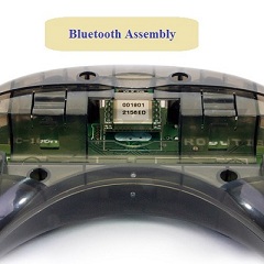 emplacement of the BT-100 board inside the RC-100B wireless remote control for Bioloid