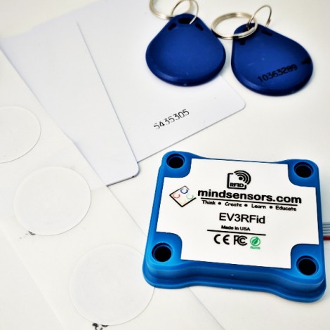 Lecteur de tags RFID avec kit de tags pour Lego Mindstorms NXT / EV3