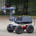 Robot mobile ScoutSan: Scout 2.0 (HSM) + braccio robotico A0509