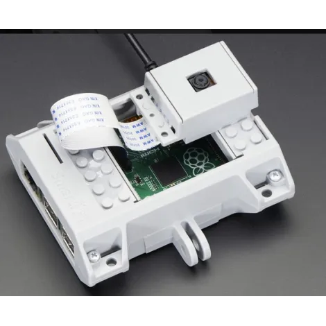 SmartiPi - Eine Lego kompatible Raspberry Pi Box SmartiPi - Eine Lego kompatible Raspberry Pi Box