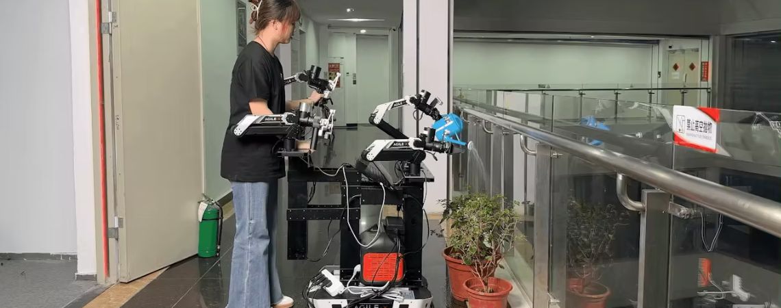 AgileX Robotics - Cobot Magic - Arrosage de plantes