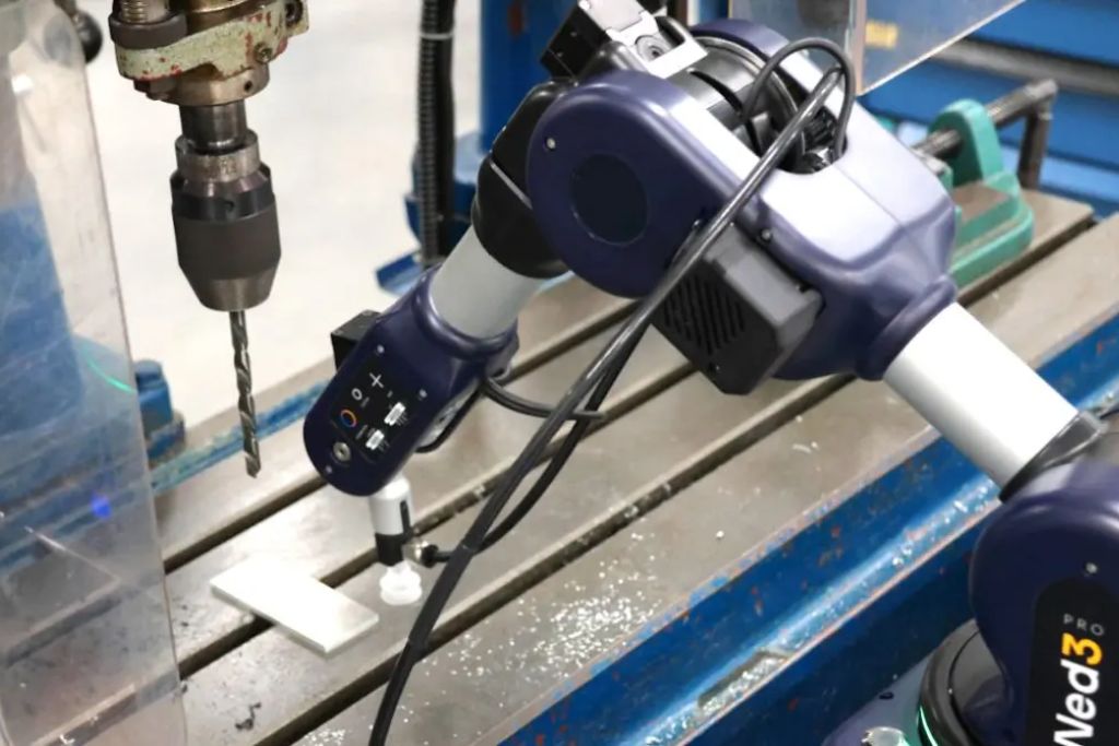 Bras robotique Niryo Ned 3 Pro