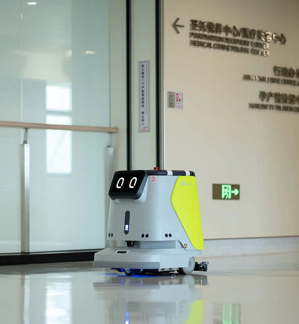 Robot de nettoyage Pudu CC1