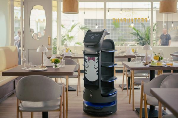 Robots Pudu pour l'hôtellerie et la restauration