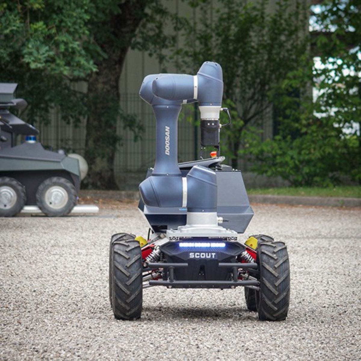 Robot mobile ScoutSan