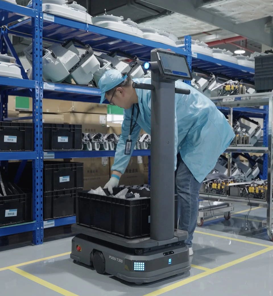 Robot Pudu T300