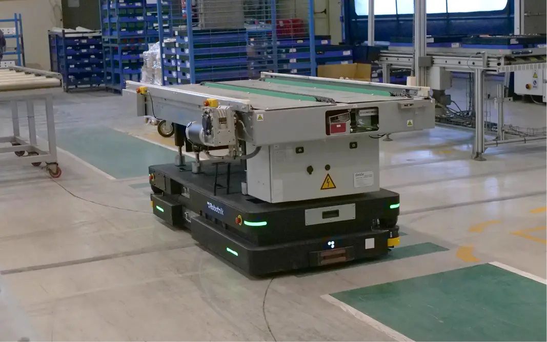 Robot mobile autonome indoor RB-ROBOUT