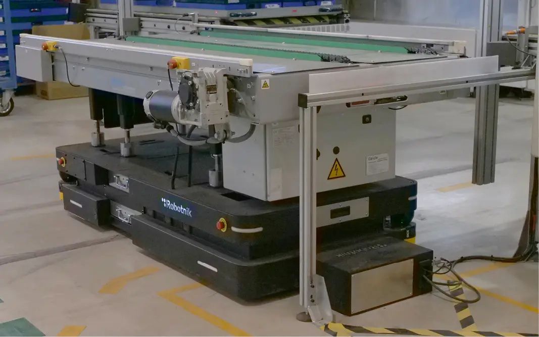 Robot mobile autonome indoor RB-ROBOUT