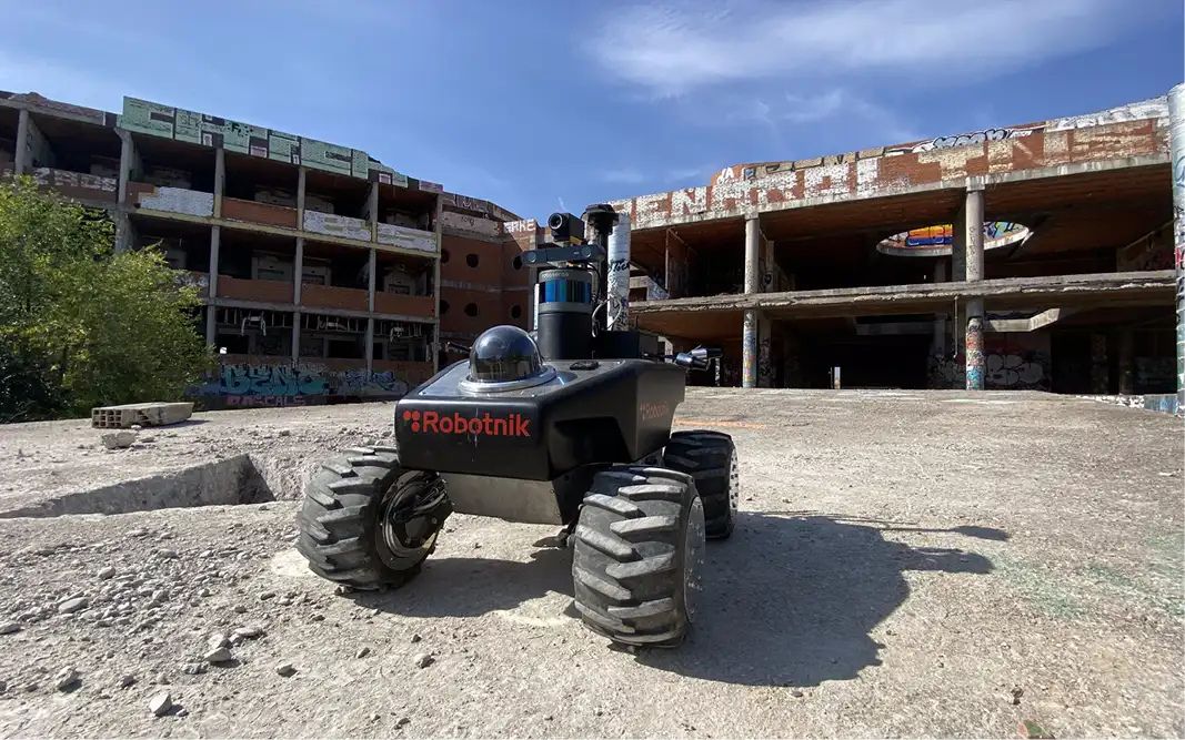 Robot mobile autonome RB-SUMMIT - Robotnik