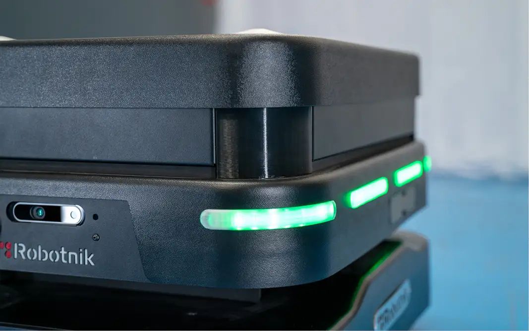 Robot mobile autonome RB-THERON