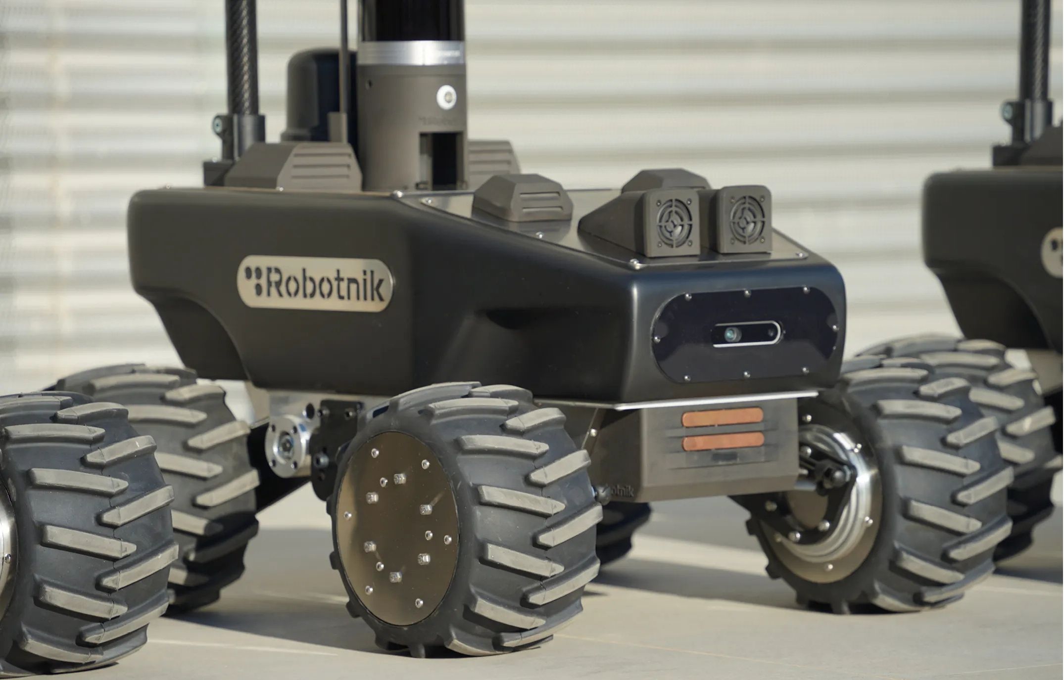 Robot de surveillance autonome RB-WATCHER - Robotnik